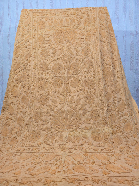 SUZANI 007
